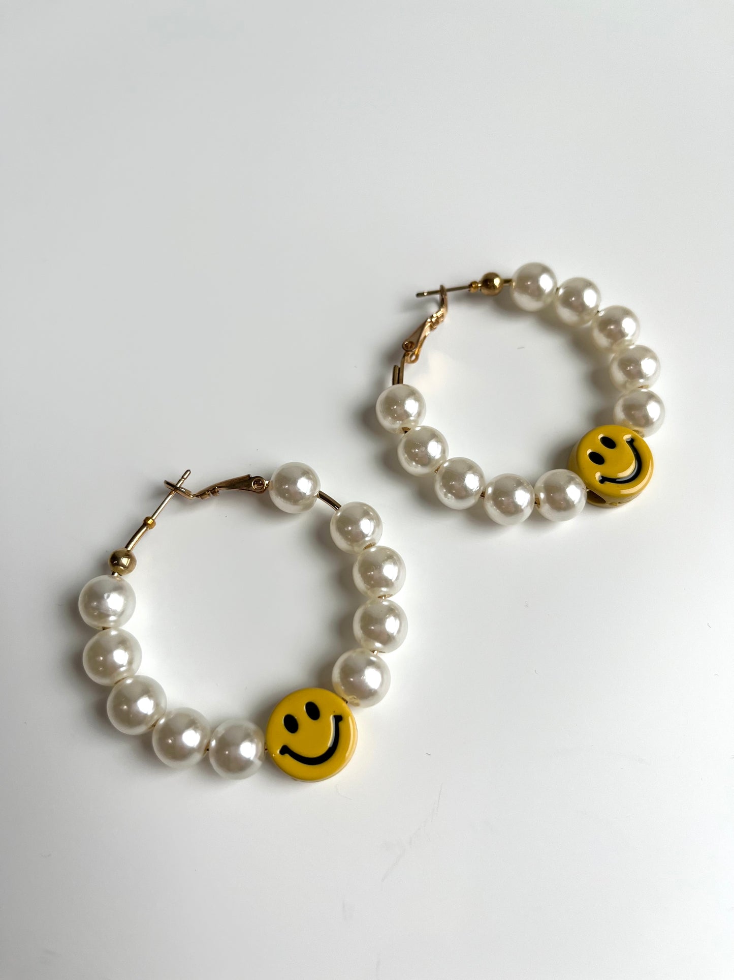 Smiley Pearl Hoops