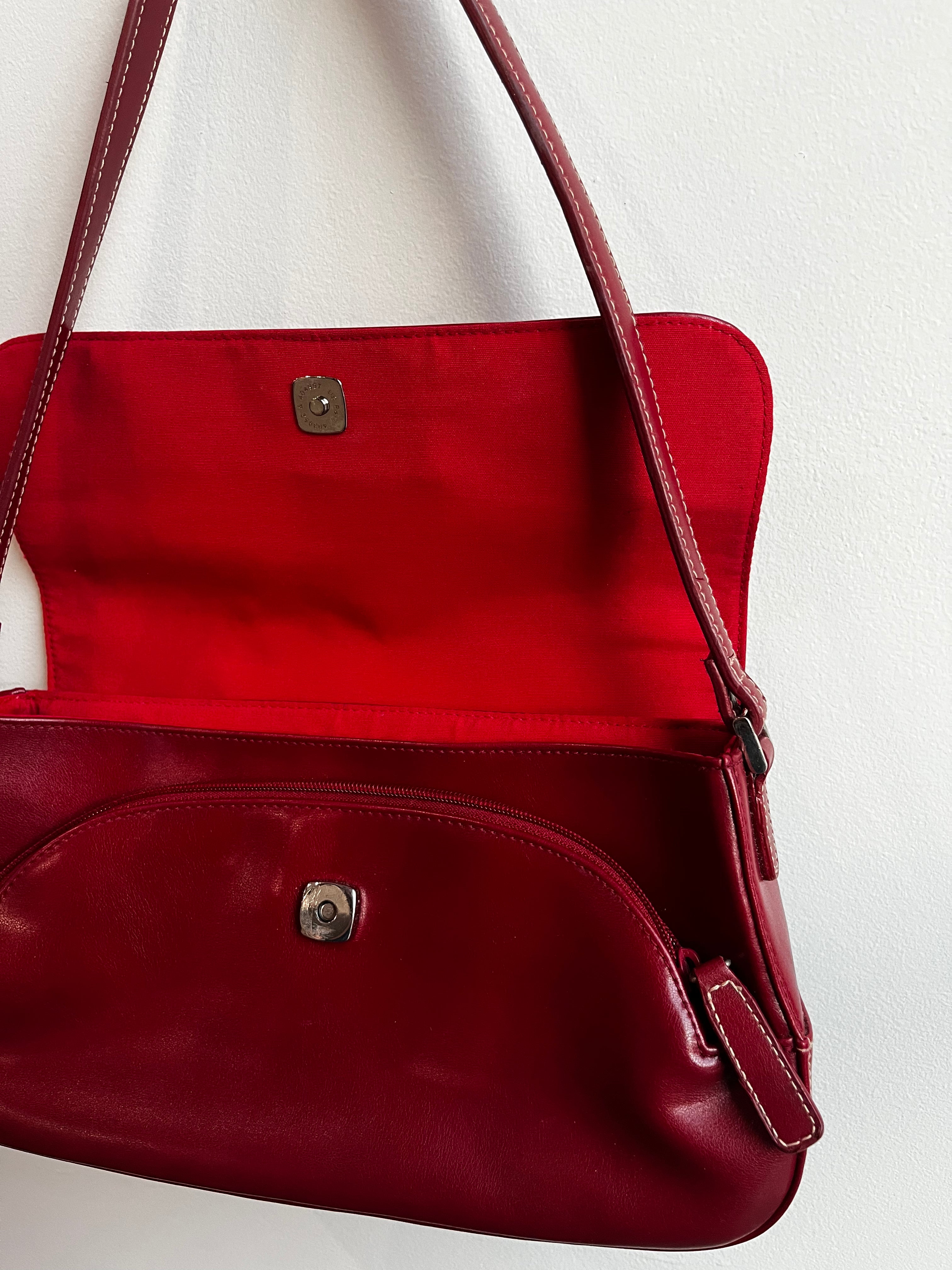 Liz & Co Handbag, Women's Fashion, Bags & Wallets, Tote Bags on Carousell