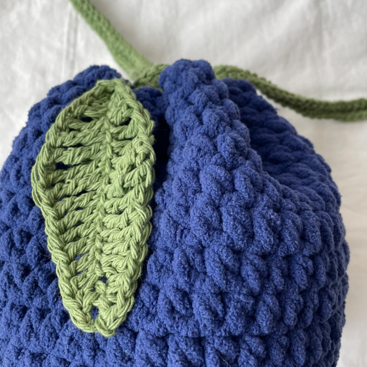 Blueberry Crochet Tote – The Butterfly Club